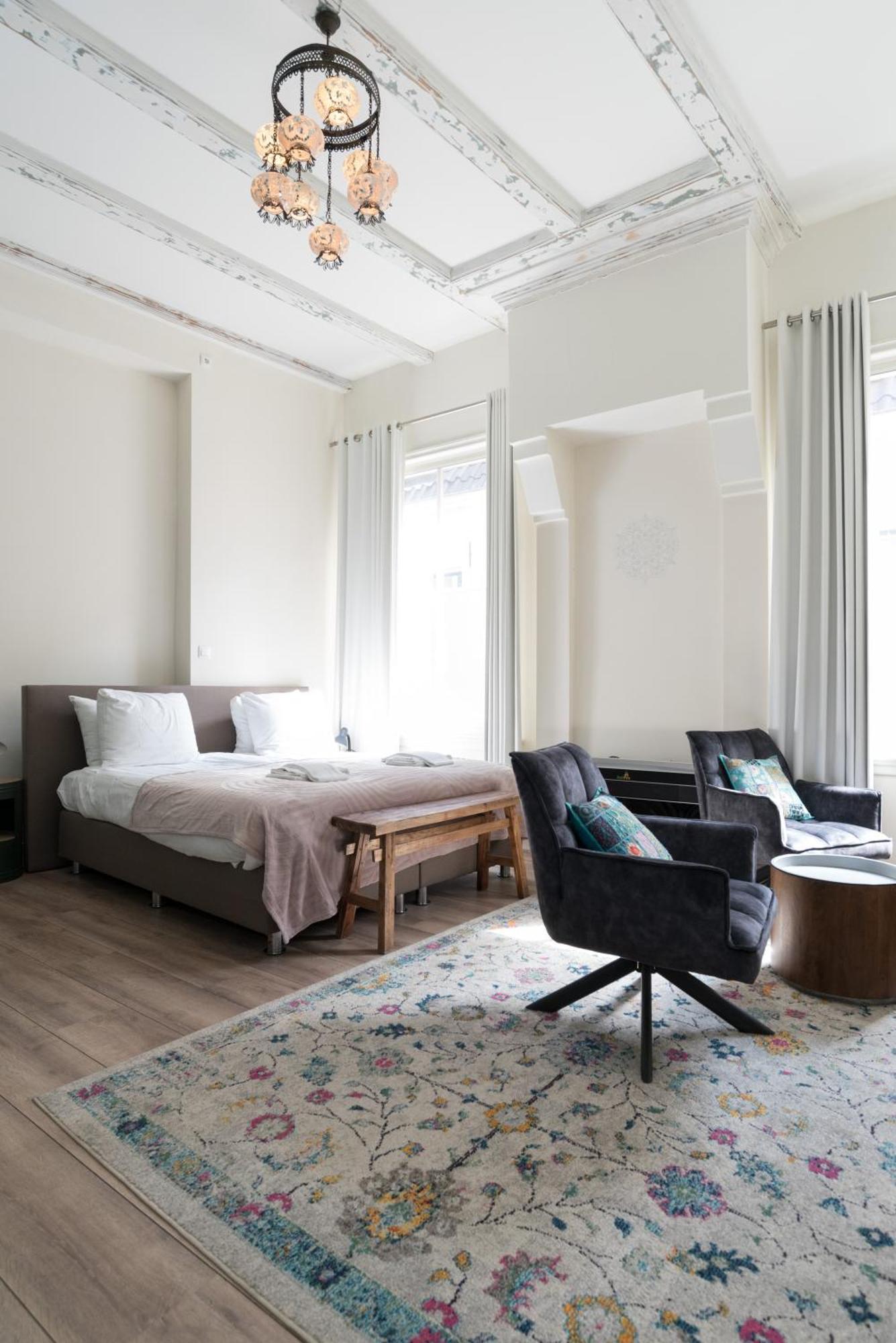 Hotel 1001 Nights Boutique Lofts 2*